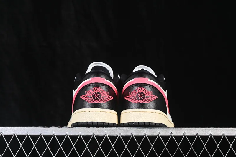 All categories Air Jordan Jordan series basketball shoes Air Jordan 1 Low G version pure original Air Jordan 1 Low AJ1 Joe 1 meter white black red low-top cultural casual sneakers DC0774-107